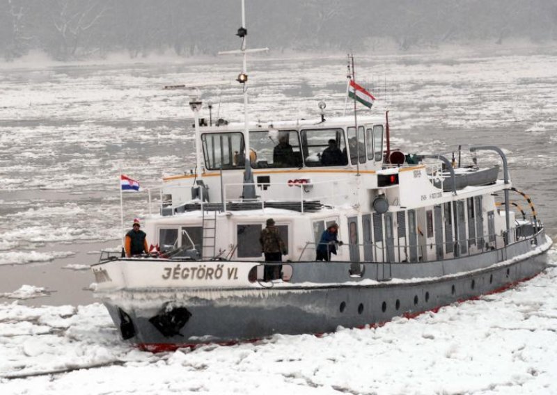 Ponovno zaleđeno 90 posto Dunava kod Dalja