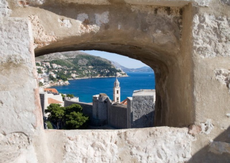 U Dubrovniku osim struje nestaje i voda
