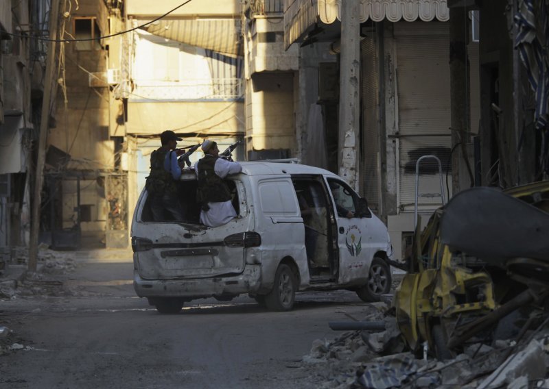 'Napad na Siriju bi mogao izazvati globalne sukobe'