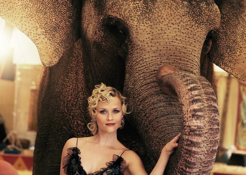 Reese u društvu slona: Stvarno sam sretna