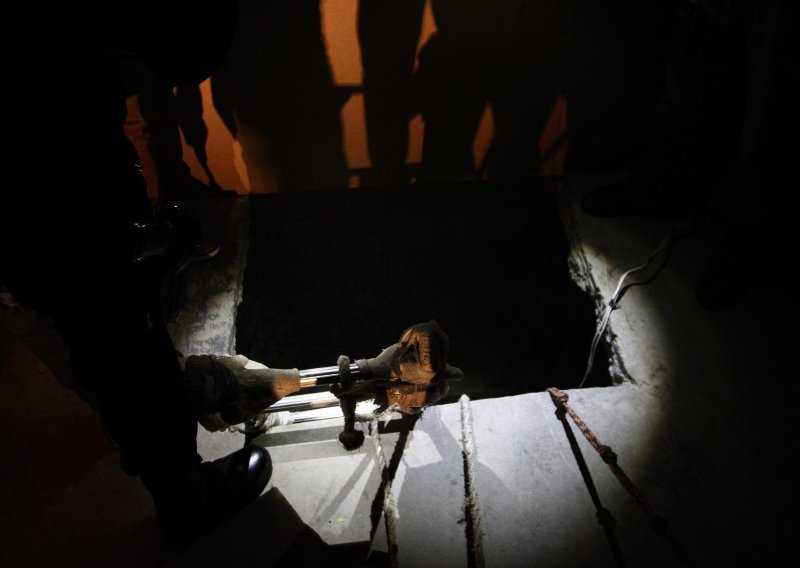 Otkriven tunel za šverc droge, osam tona trave i 150 kg kokaina
