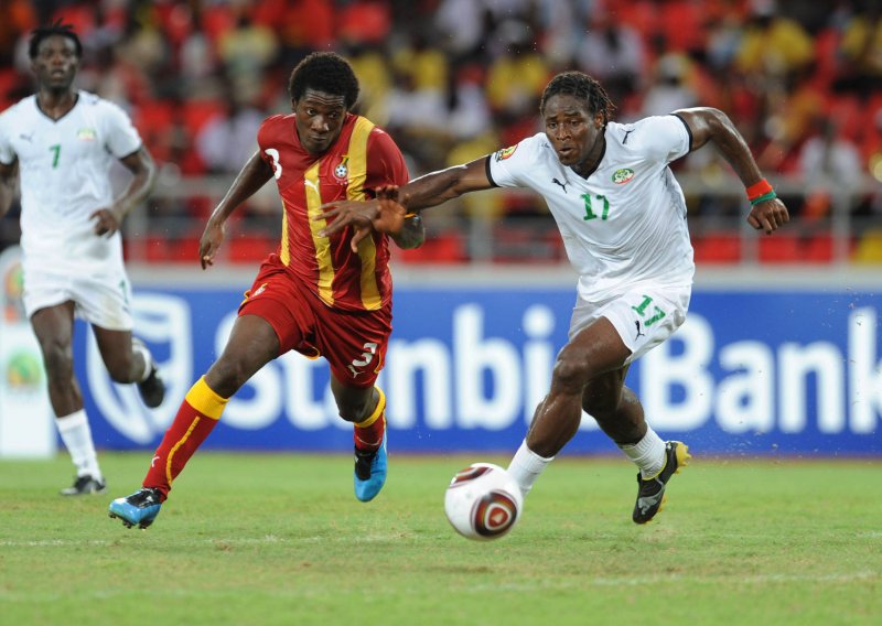 Tuga u Angoli, Gana u polufinalu