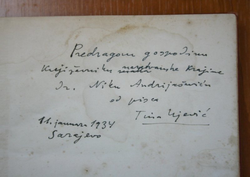Na sarajevskom smetlištu pronađen potpisani Tin Ujević