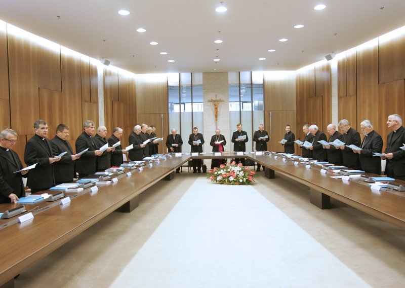 Biskupi pozvali zastupnike da glasaju protiv ratifikacije Istanbulske konvencije