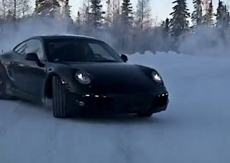 Pogledajte kako je Porsche terorizirao novu 911-icu