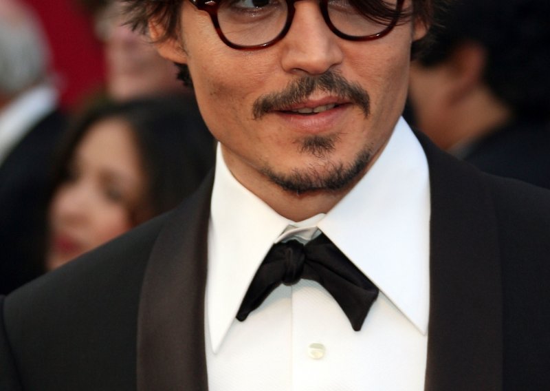 Johnny Depp definitivno glumi Thompsona