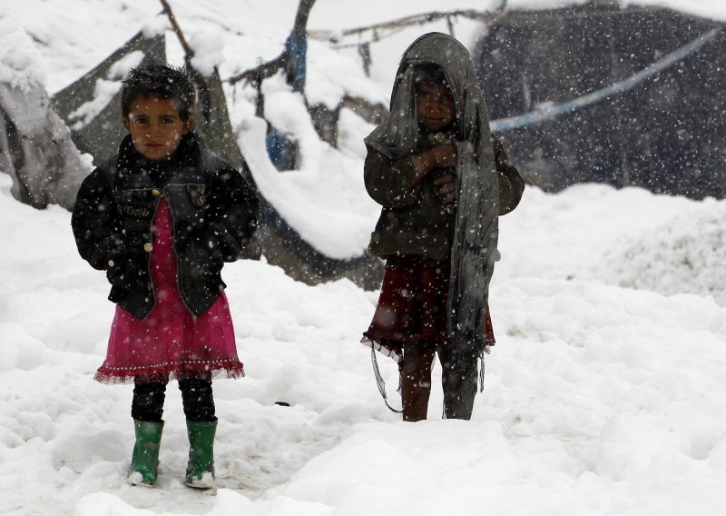 Hladnoća u Afganistanu odnijela 35 dječjih života