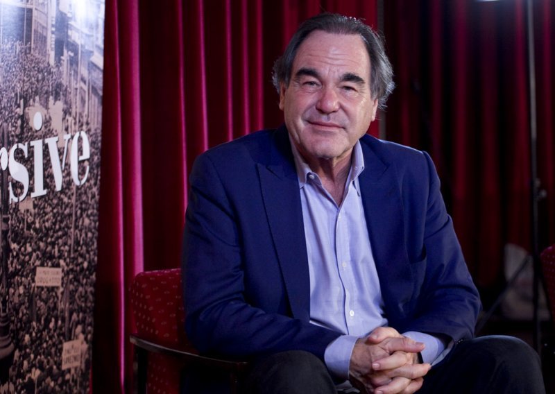 Oliver Stone snima film o Edwardu Snowdenu