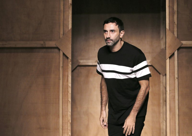 Riccardo Tisci napustio Givenchy, odlazi u Versace?