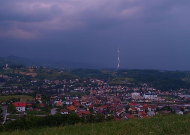 Iznenada zatvorena autocesta A2 kod Krapine