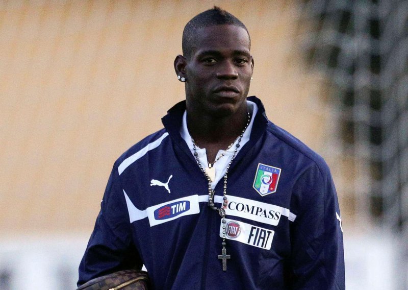 Opet rasizam... Balotelli skoro odustao od Brazila