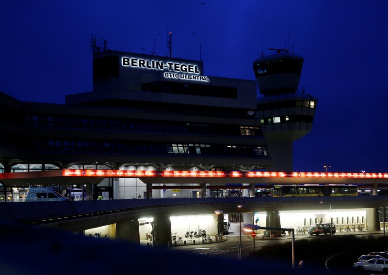 Građani Berlina na referendumu odlučuju o budućnosti omiljenog aerodroma Tegel