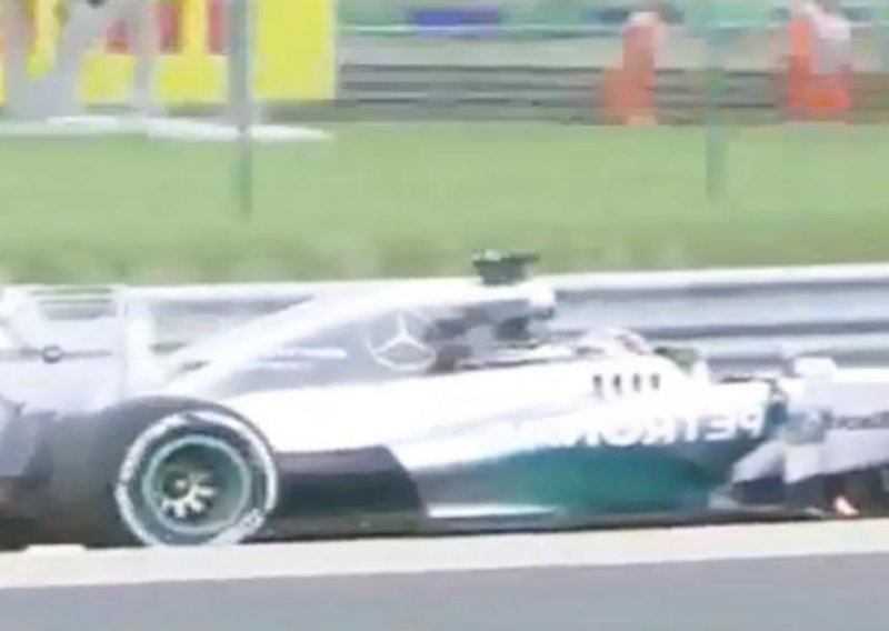Rosbergu pole, neviđeni peh i začelje Hamiltona