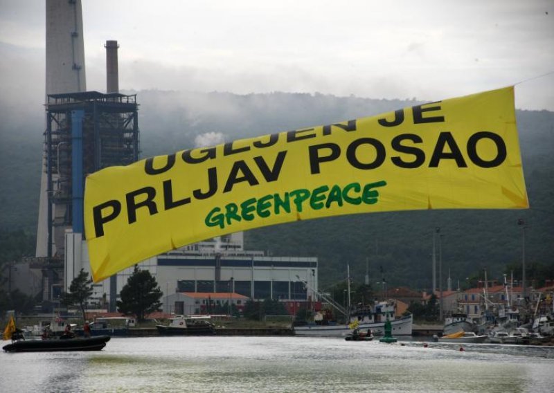 Rainbow Warrior u Plominu: Ugljen je prljav posao