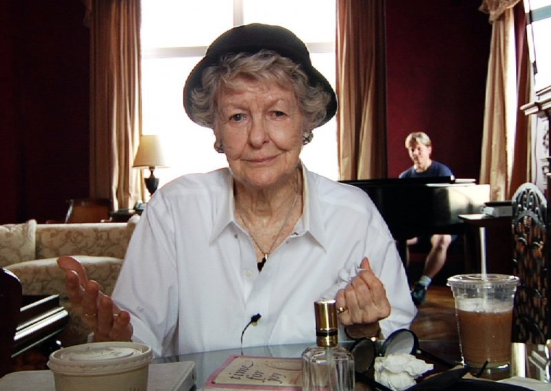 Umrla glumačka legenda Elaine Stritch