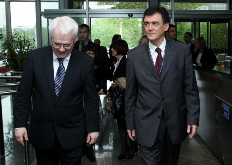 'Za Hajduk nemaju 6 tisuća eura, a Josipoviću daju 67 milijuna kuna!'