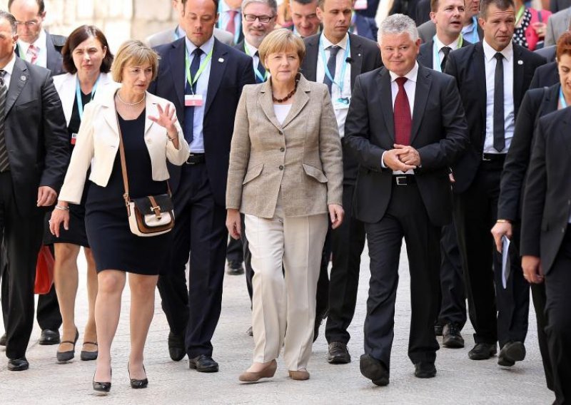 Merkel u Dubrovniku dočekana kao filmska zvijezda