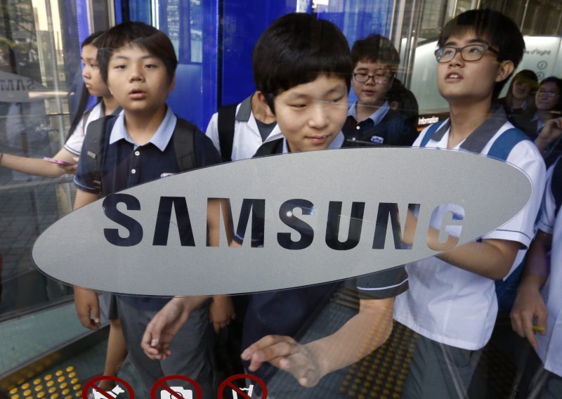 Samsung otkazuje suradnju zbog djece radnika