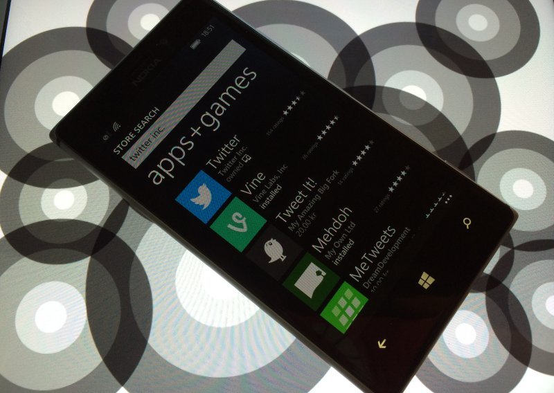 Windows Phone: Htio biti kralj, završio kao prosjak