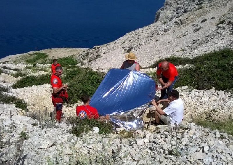 S najvišeg vrha otoka Krka spašena planinarka