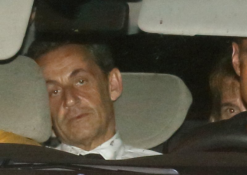 Sarkozy i formalno pod istragom