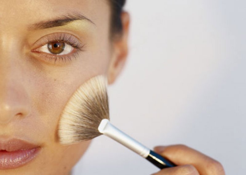 Jednostavi trikovi za ljepši make-up