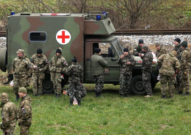 Slovenija će vojni rok vratiti samo u slučaju ratne opasnosti