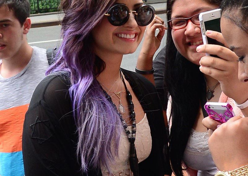 Tko može odoljeti osmijehu Demi Lovato
