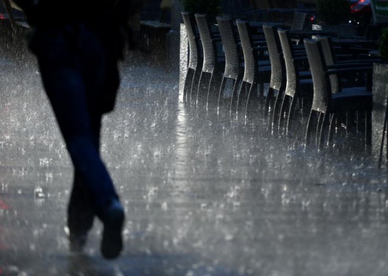 Upozorenje Meteoalarma: Moguće nevrijeme opasno po život!