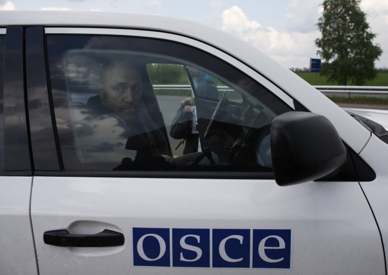 U eksploziji u Ukrajini poginuo promatrač OESS-a