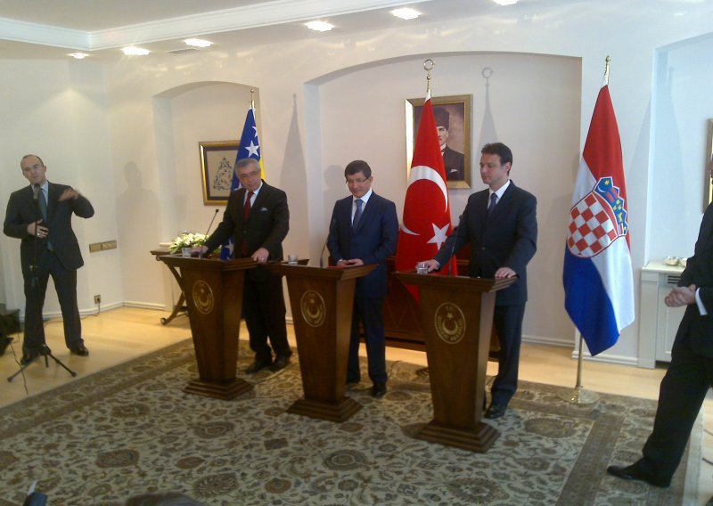 Hrvatska i Turska će obnavljati Mostar