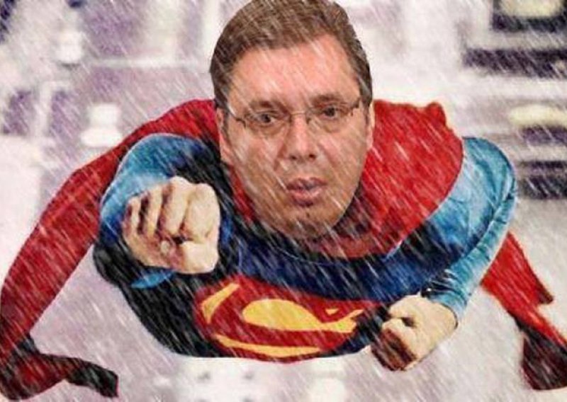 Aleksandar Vučić i SNS osvojili većinu u Srbiji