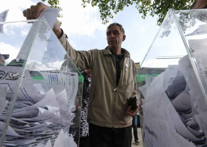 Totalni kaos na referendumu u istočnoj Ukrajini