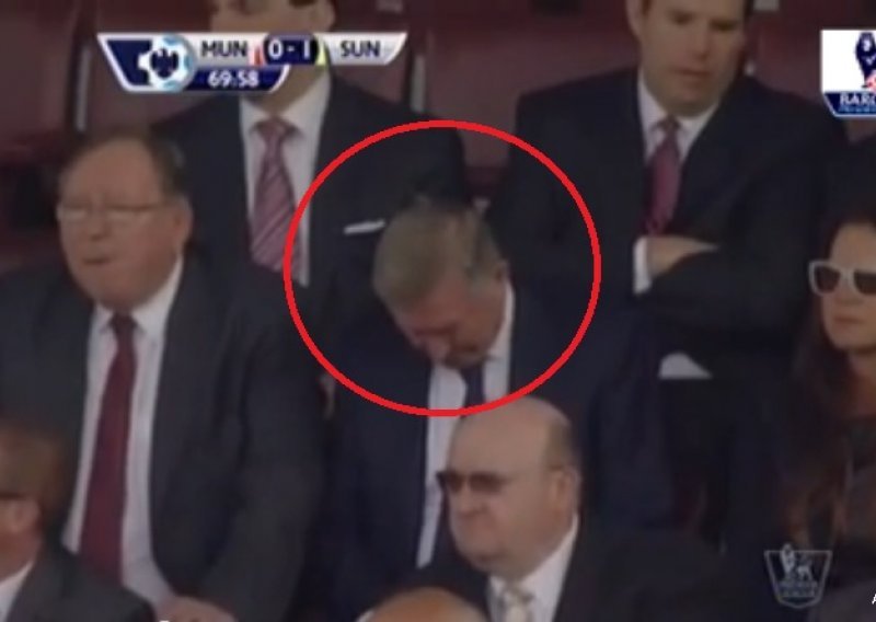 Je li moguće: Ferguson zaspao na utakmici ManUtda?