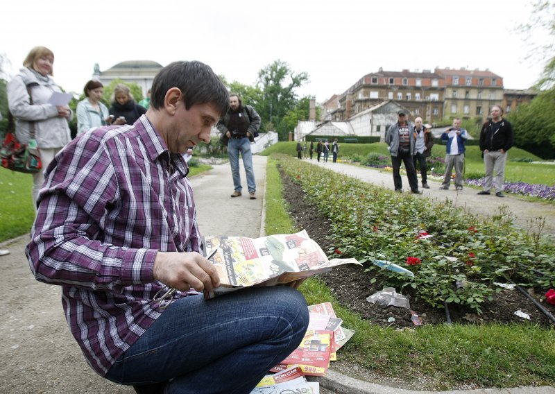 Siniša Labrović vrtlario u Botaničkom