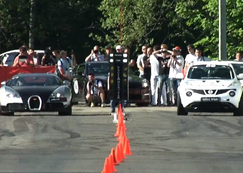 Nissan Juke-R brži od Bugatti Veyrona na 402 metra