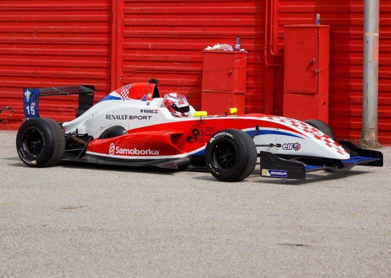 Kodrić debitirao u prestižnoj Formuli Renault 2.0