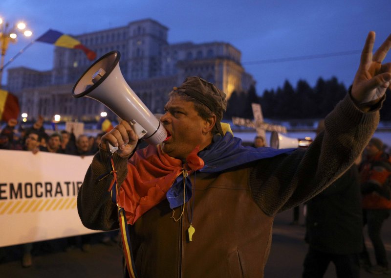 Građani Rumunjske prosvjedima zaustavili kontroverznu uredbu o korupciji?
