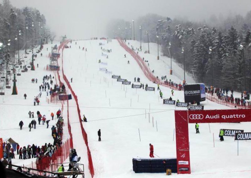 Otkazan ženski veleslalom u Mariboru