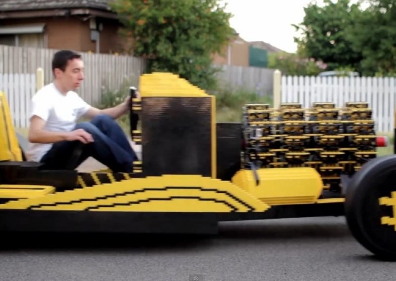 Možete li vjerovati da ovaj lego-auto zapravo vozi?