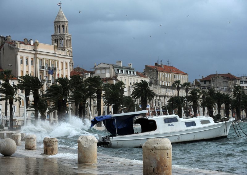 Do kraja tjedna bit će svega - bure, kiše, pa i snijega