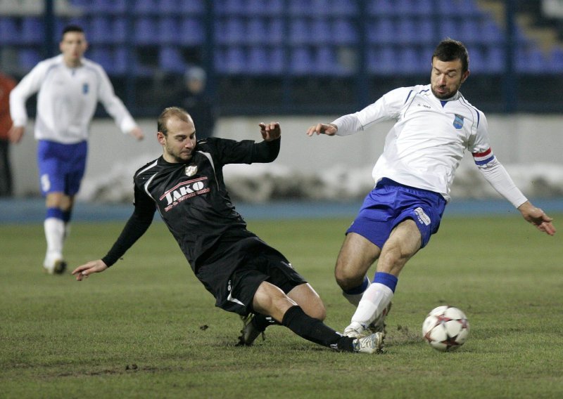 Počelo kolo derbija: Remi u bitki za ostanak!