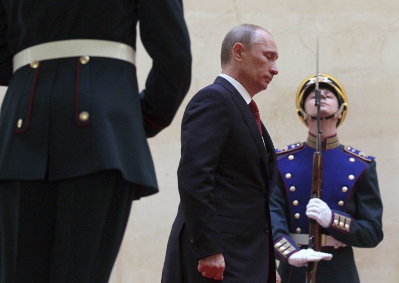 Putin dolazi Papi Franji u privatni posjet