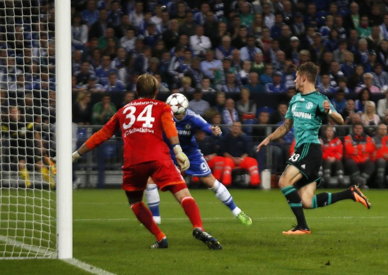 Chelsea do nogu potukao Schalke u Gelsenkirchenu