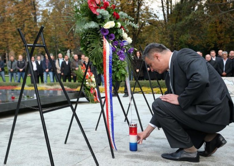 Karamarkovo zlokobno prizivanje masakra