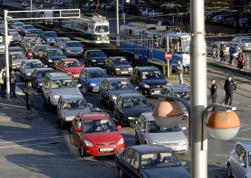 Prometni kaos u Zagrebu, državnici odlaze iz grada