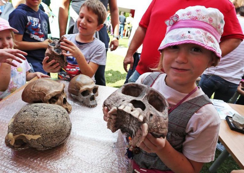 Znanstveni piknik oduševio 30.000 mladih i starih