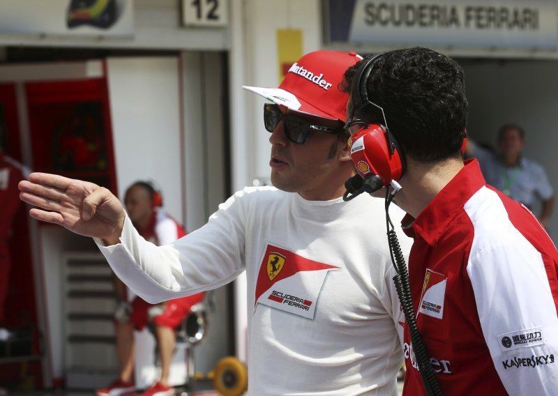 Senzacija na pomolu: Red Bull pregovara s Alonsom