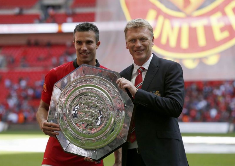 Moyes: Ovo je Fergusonov trofej, a Rooney nije na prodaju