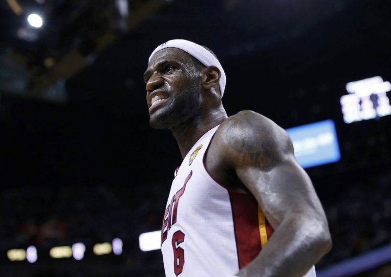 LeBron James uskoro dio porote